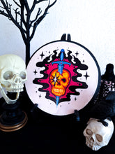 Load image into Gallery viewer, Skull and Dagger Circular Plaque
